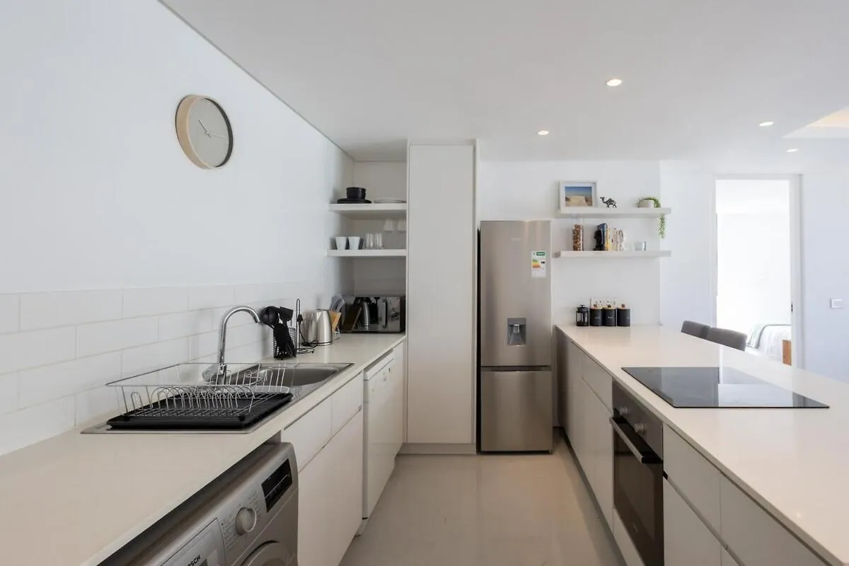 Woodstock Retreat Mountain Views Apartment Cape Town