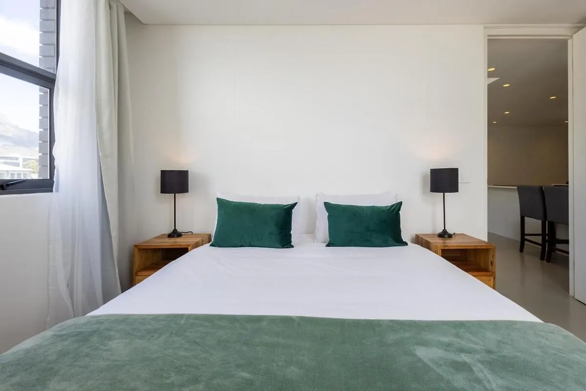 Woodstock Retreat Mountain Views Apartment Cape Town